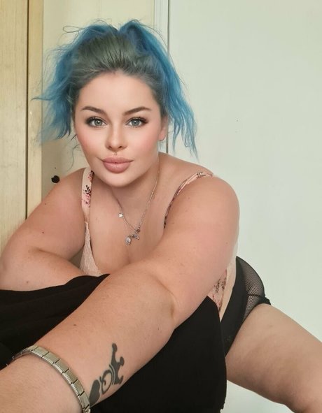 beckybeeofficial kostenlose nette bild