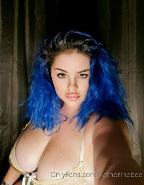 beckybeeofficial top nackten galerie