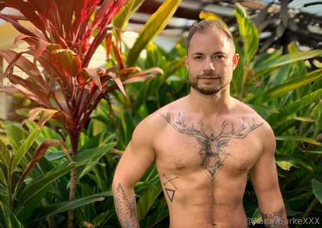 aaronburkexxx pornostar hd galerie