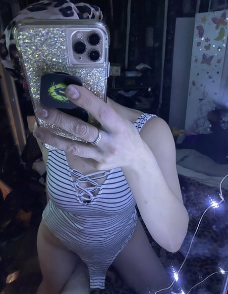 peachvanilla exklusive schöne foto