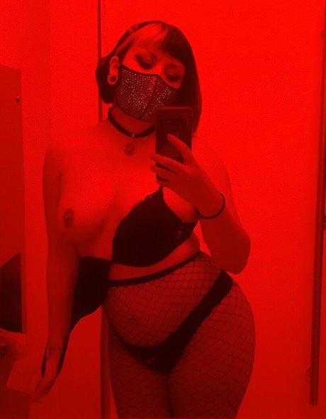 witchhunny kunst nackte galerie