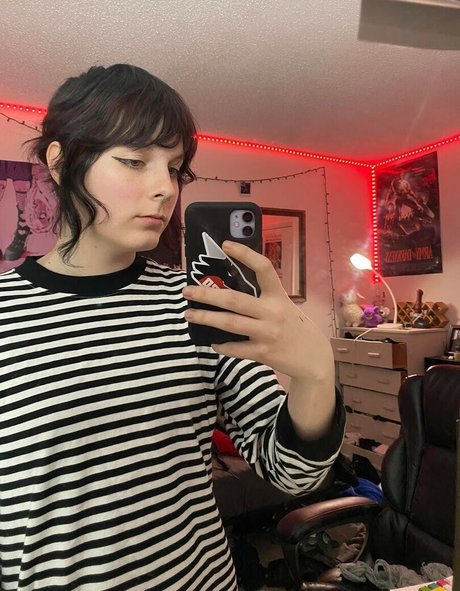 Ghostlovecraft pornostar nackte fotos