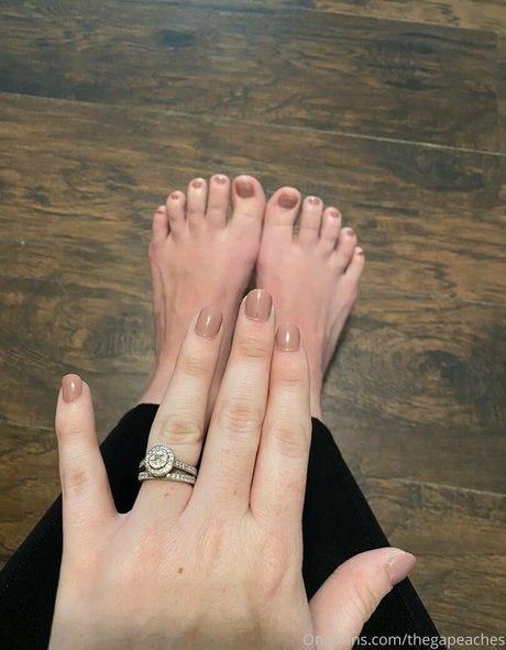 hotwife peachesfree perfekte akt bild