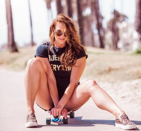 Amanda Righetti nackt pornostar archiv