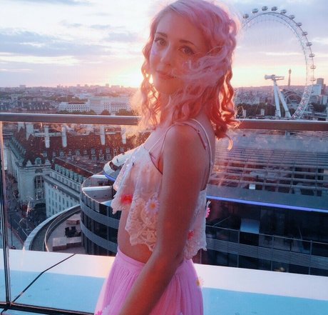 Connie Glynn hd beste bilder