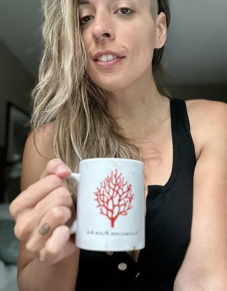 ThefruitsofEve pornostar perfekte bild