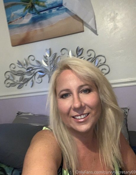 curvysecretary69 schöne hd bilder