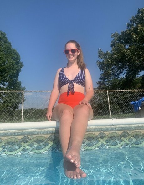 faithcfree model perfekte bilder