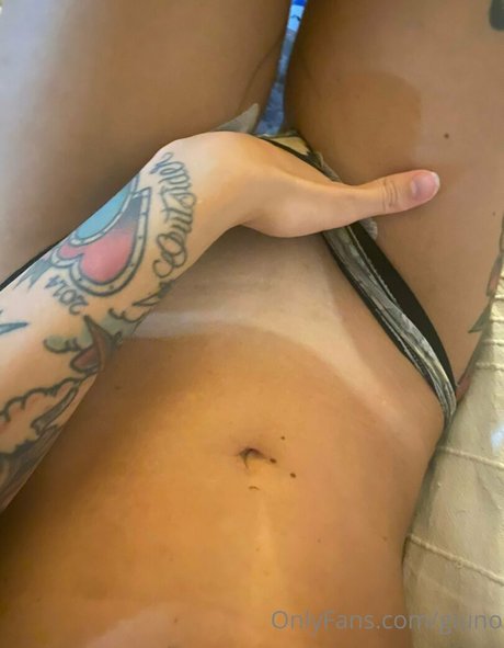 Giuno exklusive nackte fotos