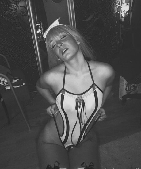 belangelxx model nette galerie