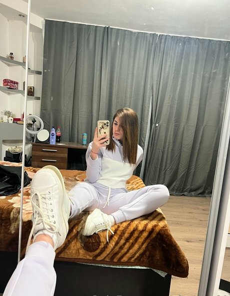 alexaon01 nacktheit pornografische bild