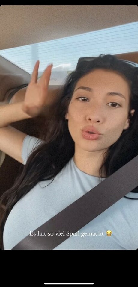 Paola Maria erotische pornografische bild