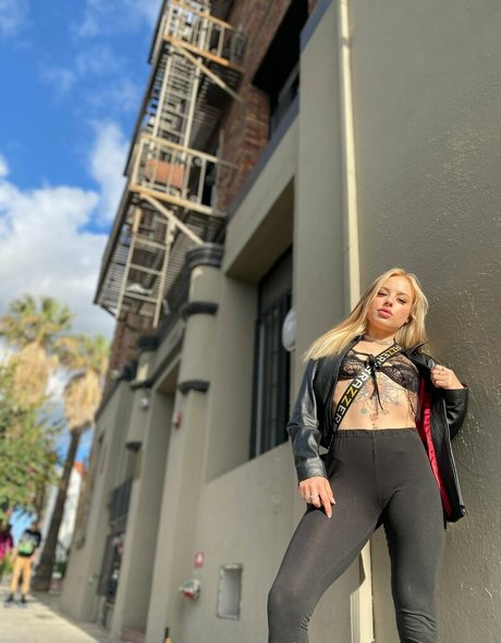 annaclaireclouds hübsche sexy bild