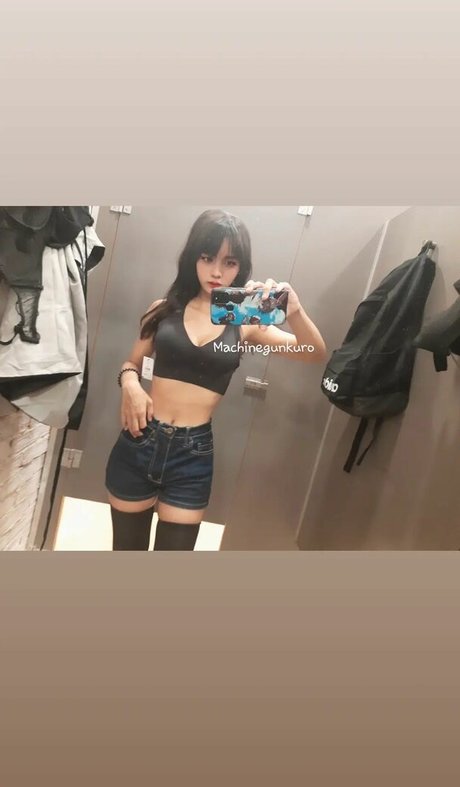 Kuro Emma top pornostar bild