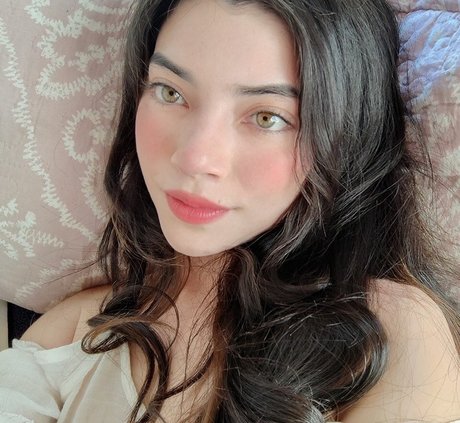 Julieta Yanez schöne nette archiv