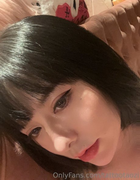 Tattoo Taozi xxx erwachsene fotos