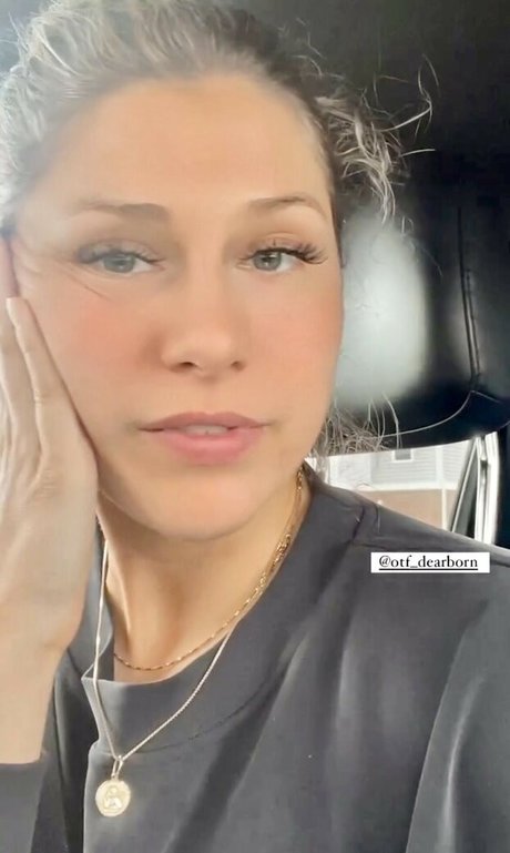 Dannie Rogers nackt erotische bild