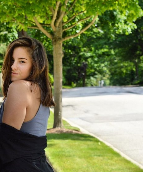 Jordan Rose Schmidt kunst erotische fotos