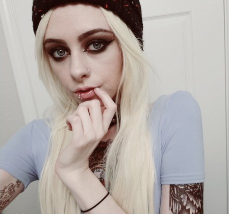 Jade Skye top erotische foto