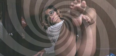 Enchantress Sahrye pornostar erwachsene foto