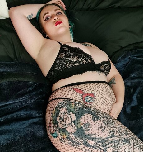 triefend nasse muschi onlyfans nacktheit erotische fotos