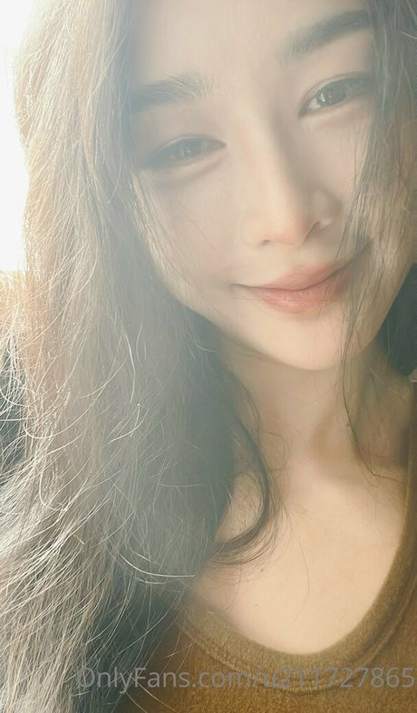 Hot Emma model top galerien