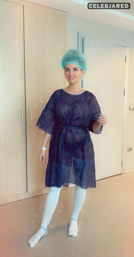 Charlotte Knight hd schöne galerien