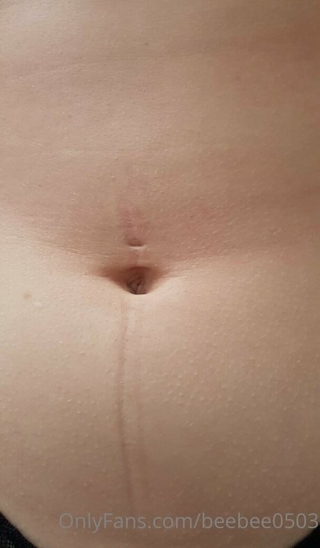 beebee0503 nackt schöne foto