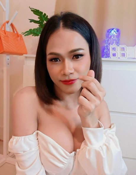 dedy angeles nacktheit heiße bild