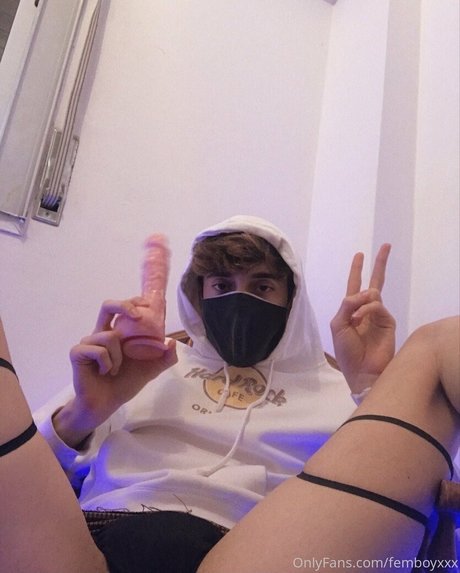 Femboyxxx model erwachsene foto