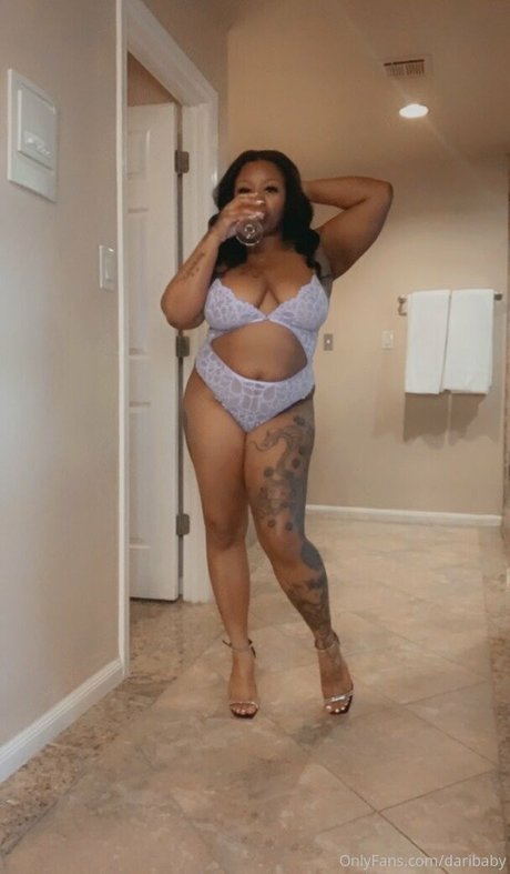 triefend nasse muschi onlyfans erwachsene erotische galerie