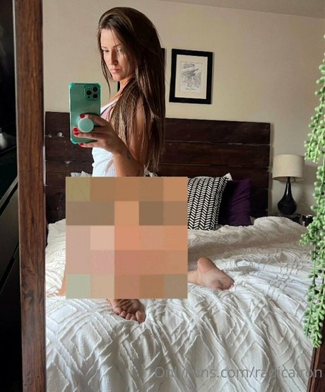 RadicalRon xxx exklusive galerie