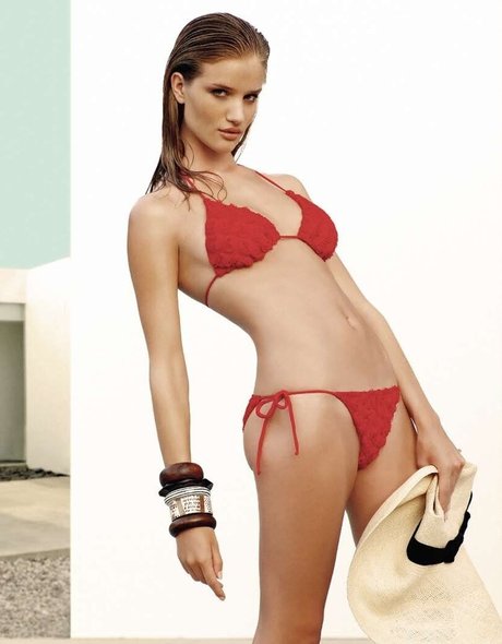 Rosie HW_ hd nackte bild