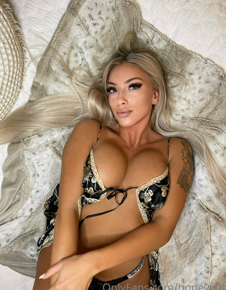 honeyt14 nackt freie galerie