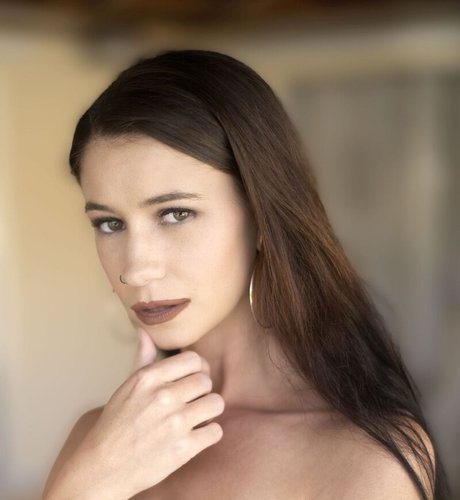 ambitiousbeautymodel nackt sex bild