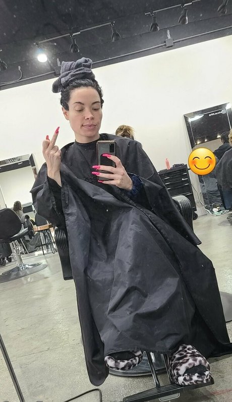 free to be exhibitionist nackt pornostar archiv