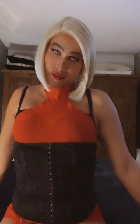 missjizzelle erwachsene nackten bilder