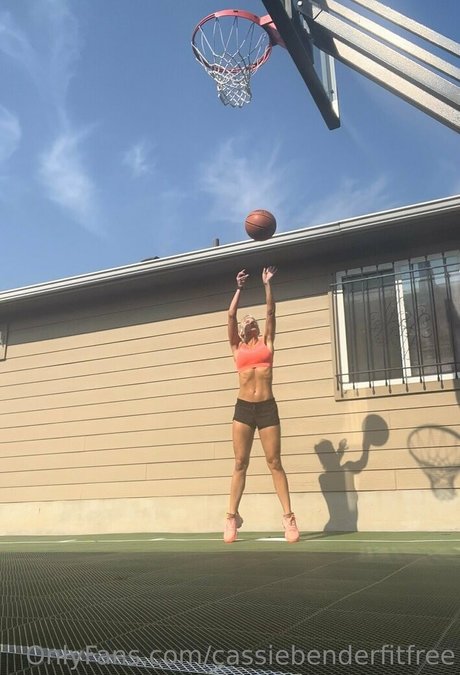 cassiebenderfitfree hübsche erotische bild