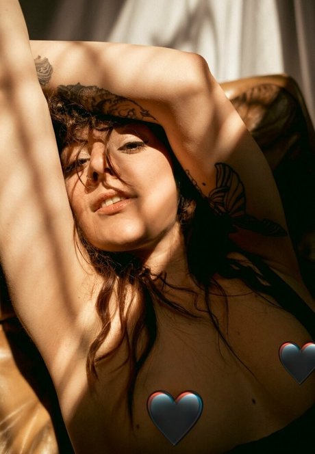 laurettavixen schöne hübsche bild