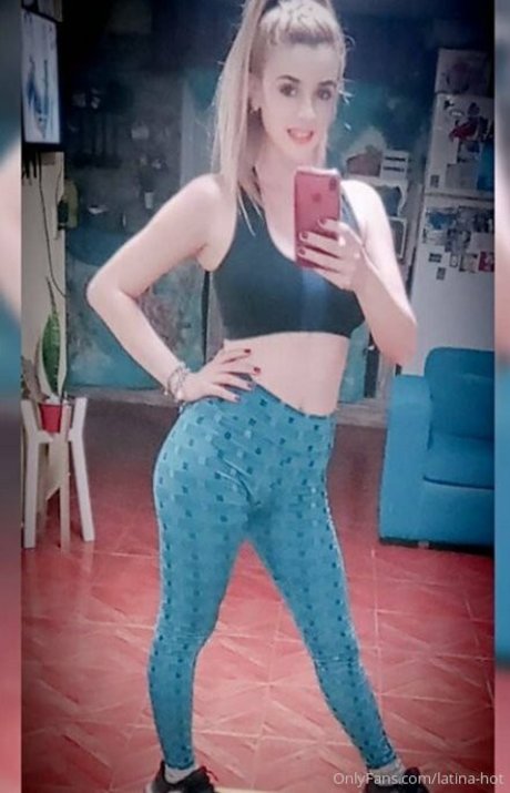 thedevilhot nackt pornographische fotos