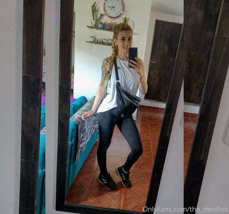 thedevilhot xxx bild