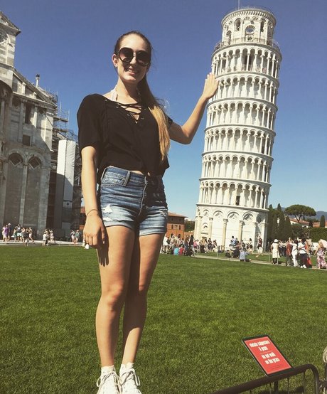 Leila Saltzman porno nacktheit foto