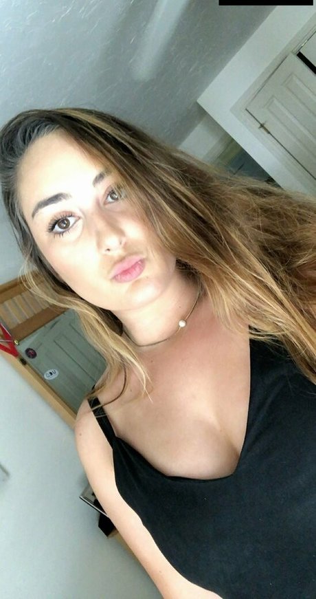 Leila Saltzman exklusive beste fotos