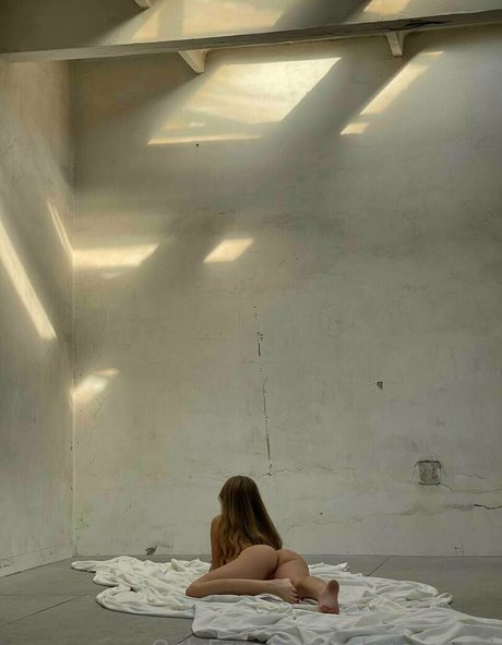 angelvaleria perfekte erwachsene galerien