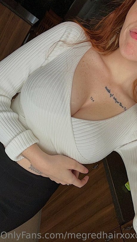 megredhairxoxo tease freie kunst galerien