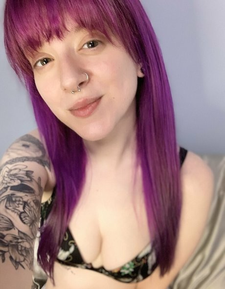 alyxeclypse schauspielerin schöne fotos