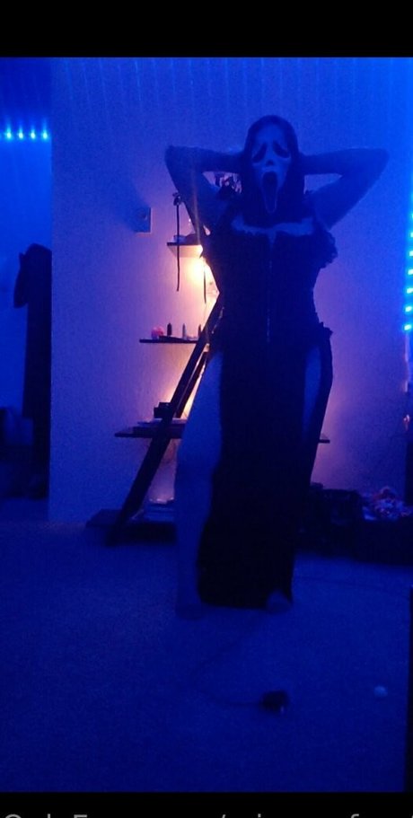 crimsonfuryfree hübsche nette galerien