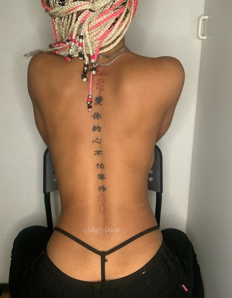 SultryAphodite nacktheit top galerien