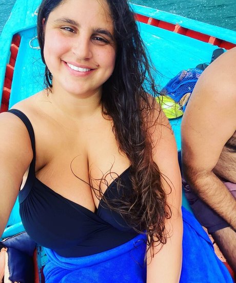 Coral Hagag beste nackt galerien