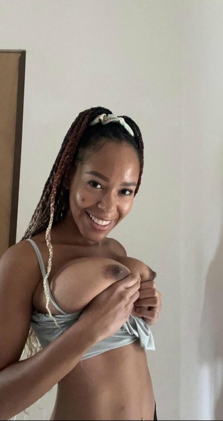 Cherry Latto heiße nette bilder